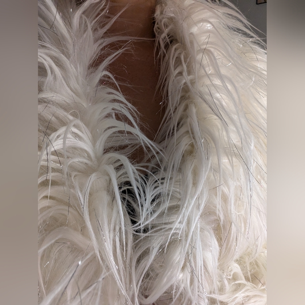 * SOLD * Dolls Kill Club Exx White whinter Fur Arctic Festival Rave Coat - Picture 6 of 11